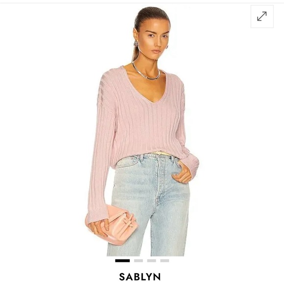 Women's Pink Sweater - Picture 1 of 7